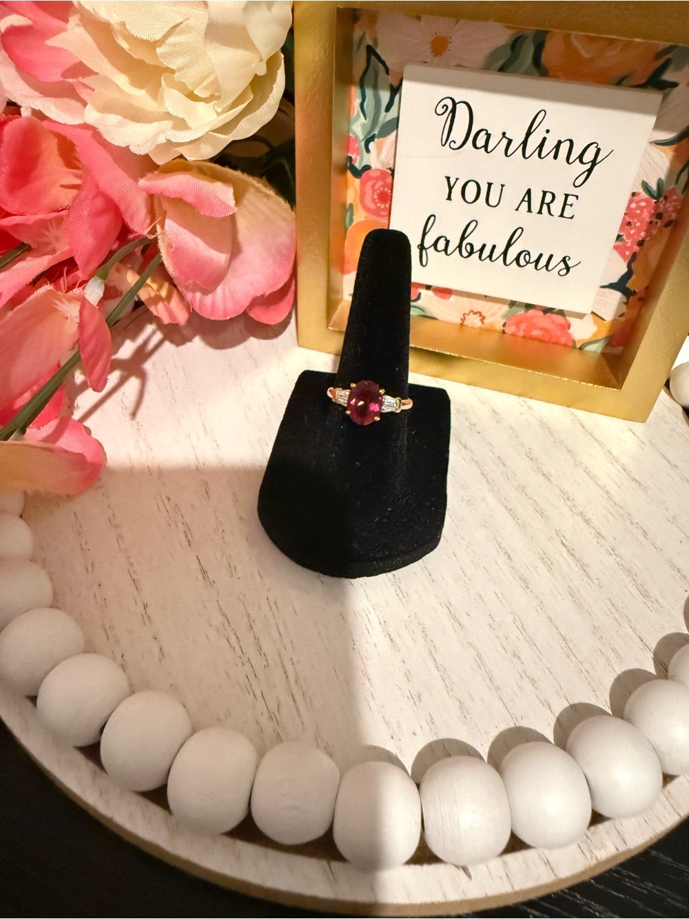 10K Yellow Gold Oval Red Stone & Clear Accent Ring Size 5.75 2.85g